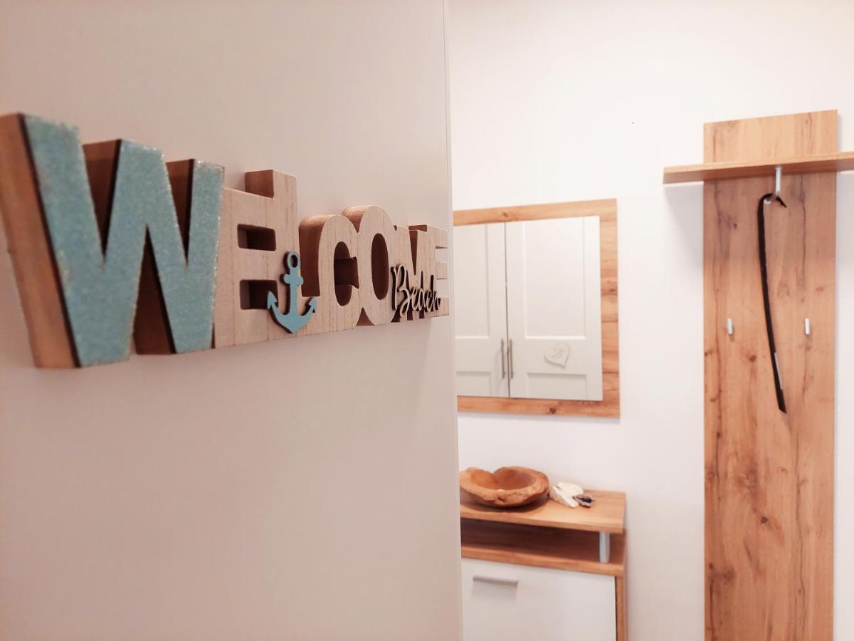 Newhome Nicole Premantura Buitenkant foto